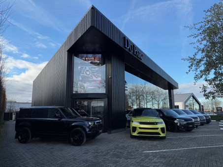 Du Parc Luxury Cars & Art